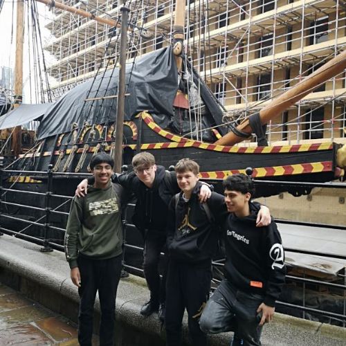 The Golden Hinde