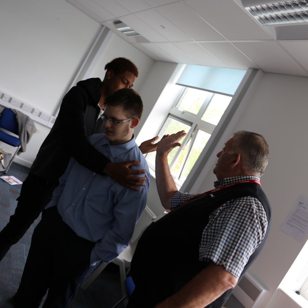 The Basildon Upper Academy - Sixth Formers receive first rate first aid ...